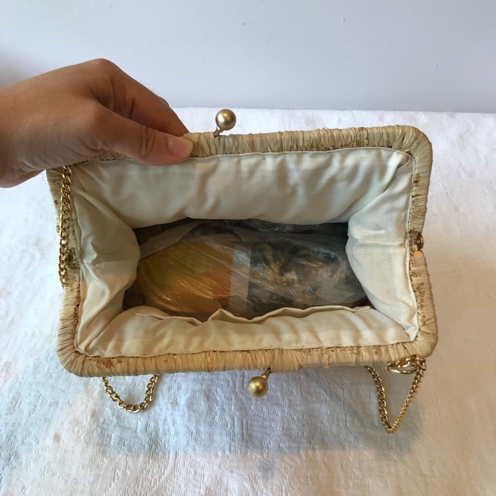 Adorable Soft Knit Handmade Handbag***NEW - Picture 7 of 8
